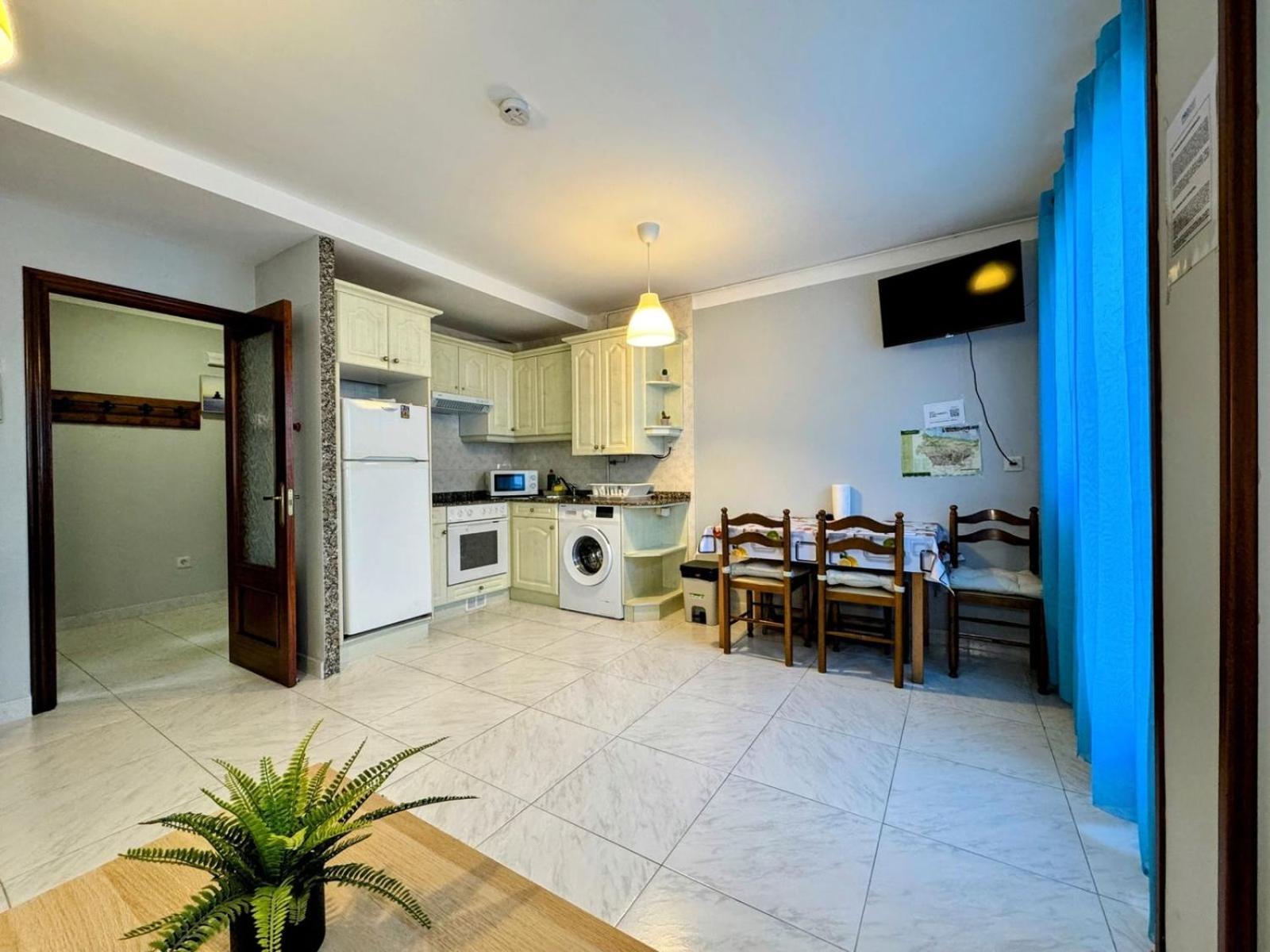 Apartamento Elena Centrico Con Wifi Cangas de Onis Exterior photo